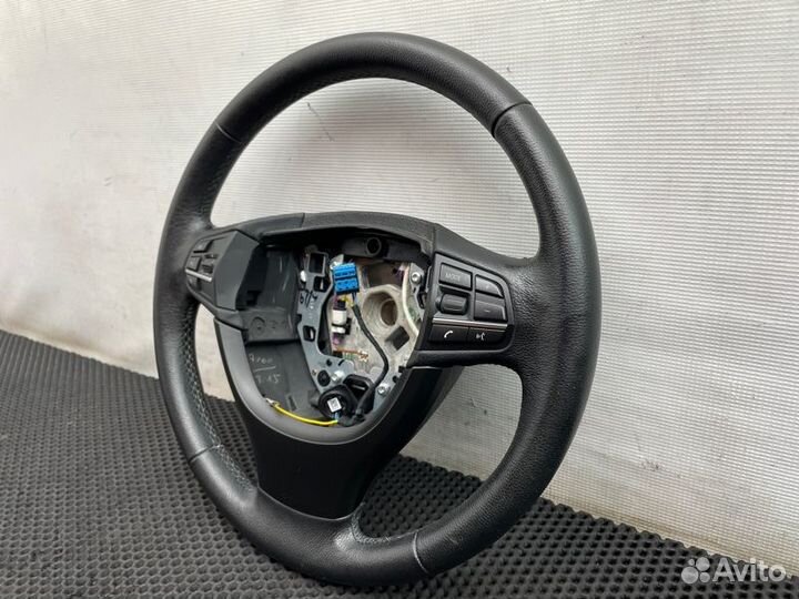 Руль Bmw 5-Series F10 N20B20A 2011