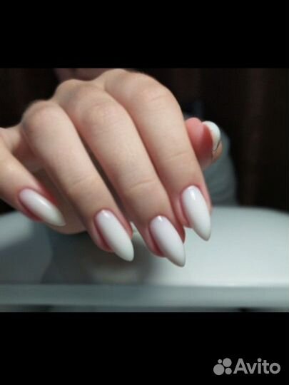 Маникюр, педикюр, прокол ушей