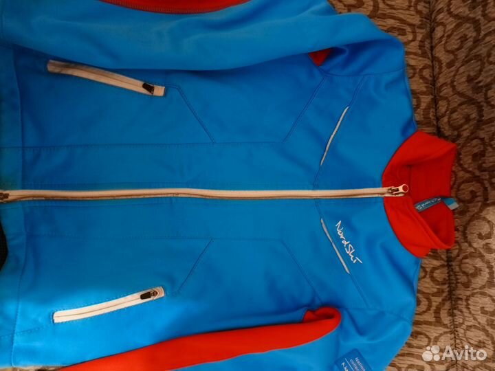 Разминочный костюм