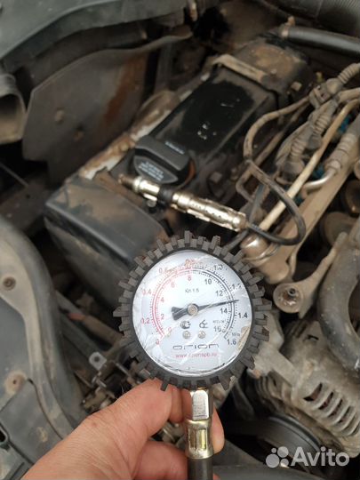 Volkswagen passat b5 1.6AHL -98 год