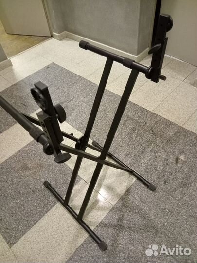 Стойка для клавишных nordflok