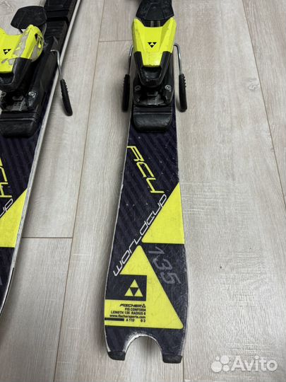 Горные лыжи Fisher RC4 135