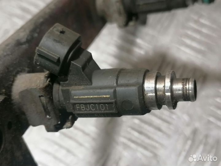 Форсунка двигателя Nissan X-trail 2007 2014
