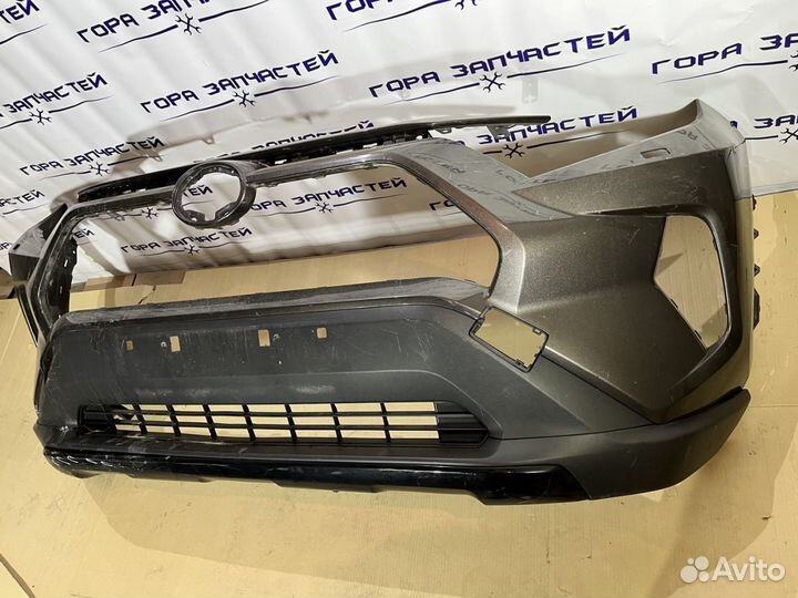 Бампер передний Toyota RAV4