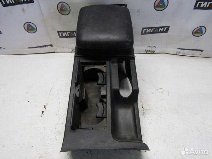 Подлокотник Grand Vitara 2006-2015