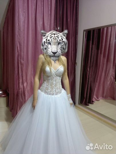 Продам свадебное платье