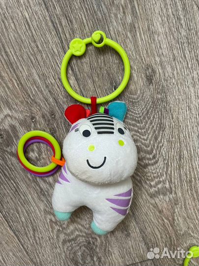 Развивающие игрушки пакетом