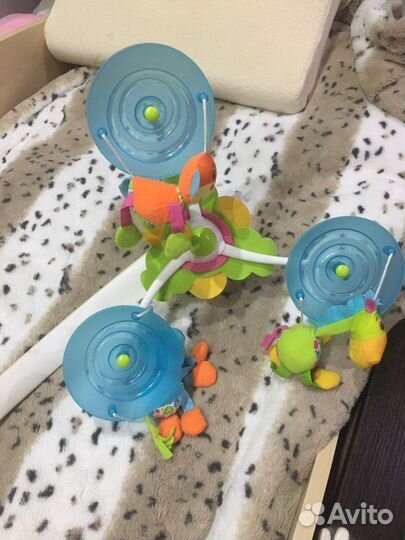 Продам мобил Tiny Love серия бумбокс