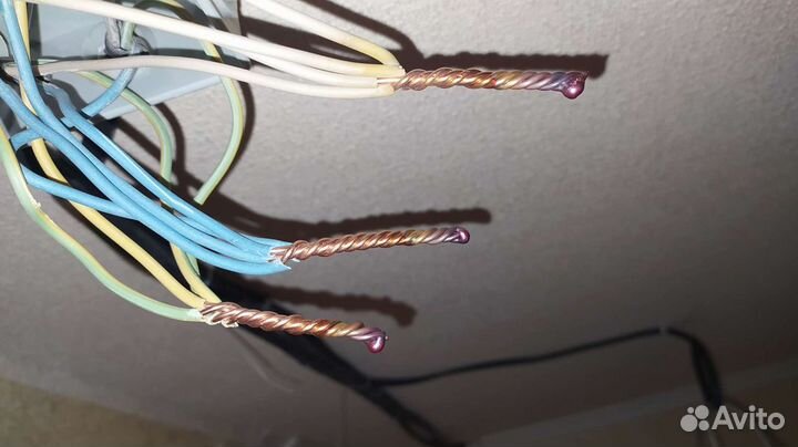 Услуги электрика. Перенос розеток. Электромонтаж