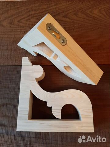 Кронштейн для полок