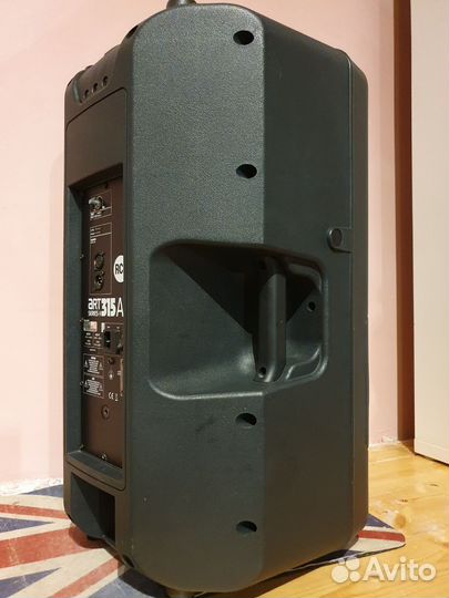 Активная колонка Wharfedale PRO titan 12 Active