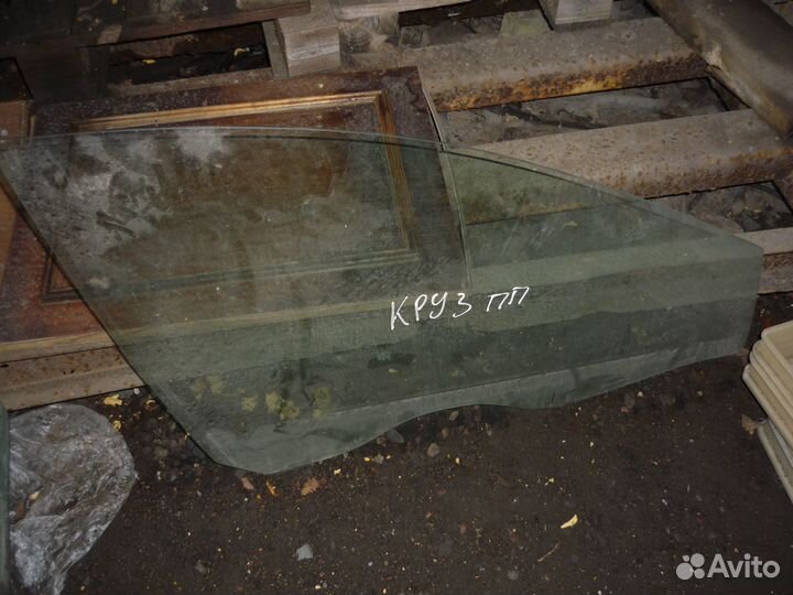 Стекло двери переднее правое Шевроле Круз
