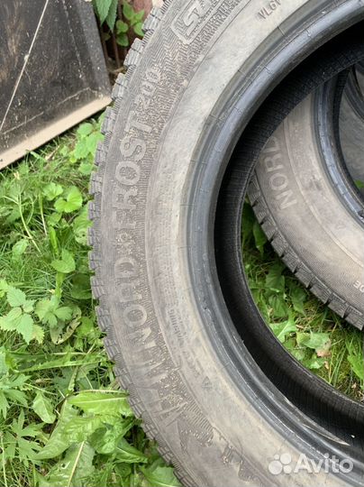 Gislaved Nord Frost 200 SUV 215/65 R16 102T