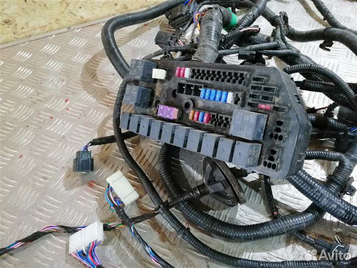 Блок предохранителей моторный Lifan X60 LFB479Q