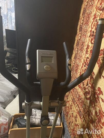 Эллиптический тренажер torneo