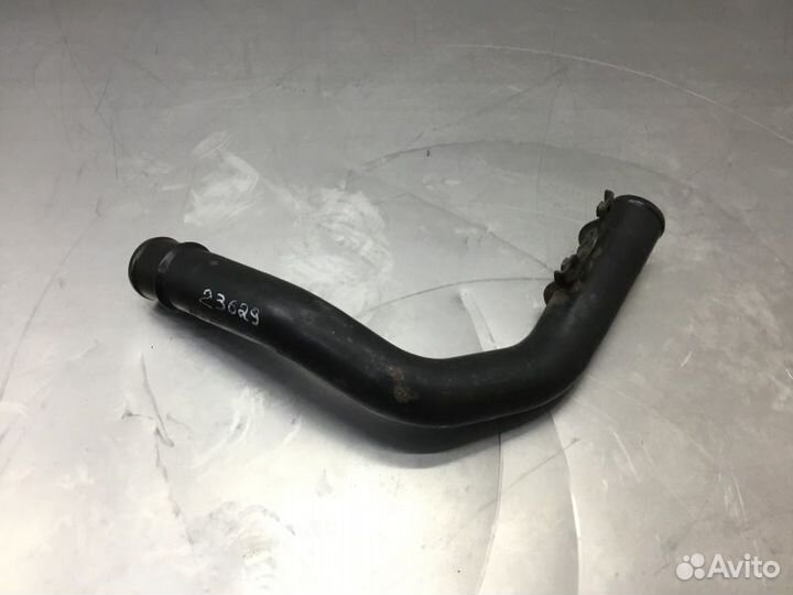 Патрубок радиатора Kia Cee'd универсал D4FB 2010