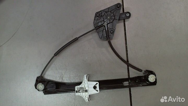 Стеклоподъемник механический Skoda Rapid, 2015