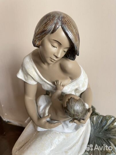Статуэтка lladro фарфоровая
