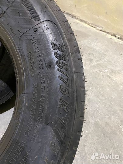 Шина 235 75r17.5 bfgoodrich на трал