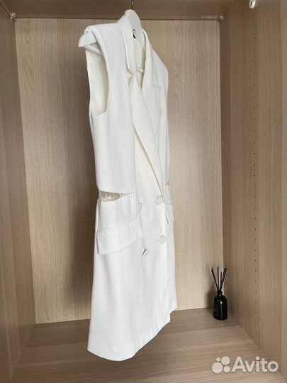 Вечернее платье белое