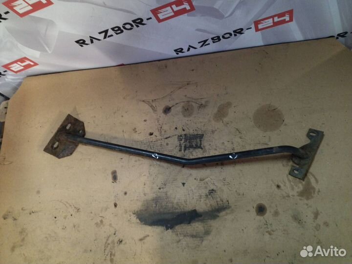 Кронштейн подножки DAF XF 105 2010