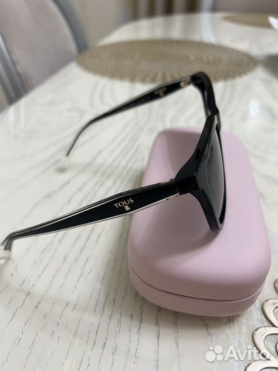 Солнцезащитные очки Tous