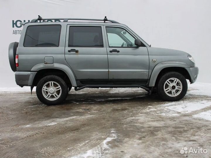 УАЗ Patriot 2.7 МТ, 2011, 169 772 км