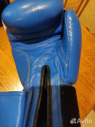 Боксерские перчатки 10 0z кожаные