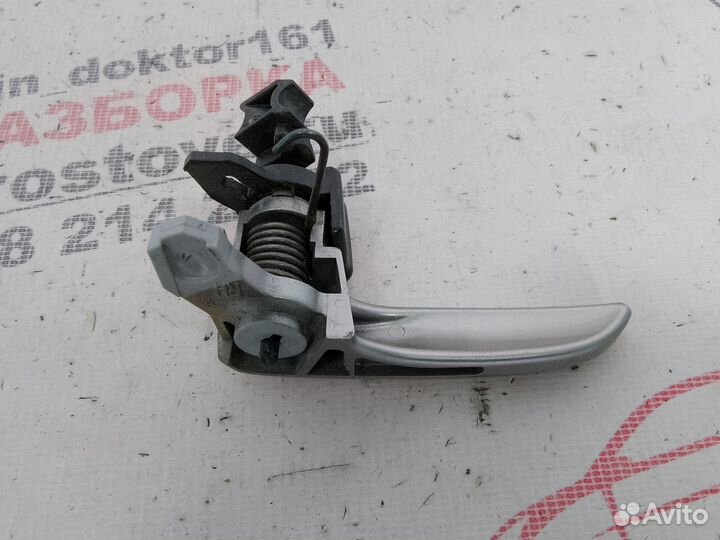 Ручка двери внутренняя правая Mazda 3 BK