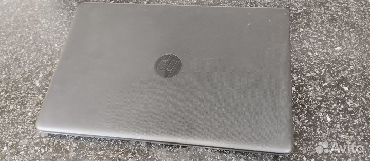 Ноутбук HP 15 bw022ur