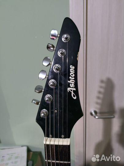 Электрогитара Ashtone RR AEV-400