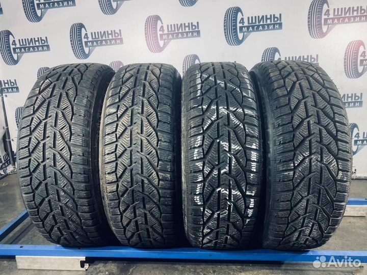 Tigar Winter 215/55 R17 98V