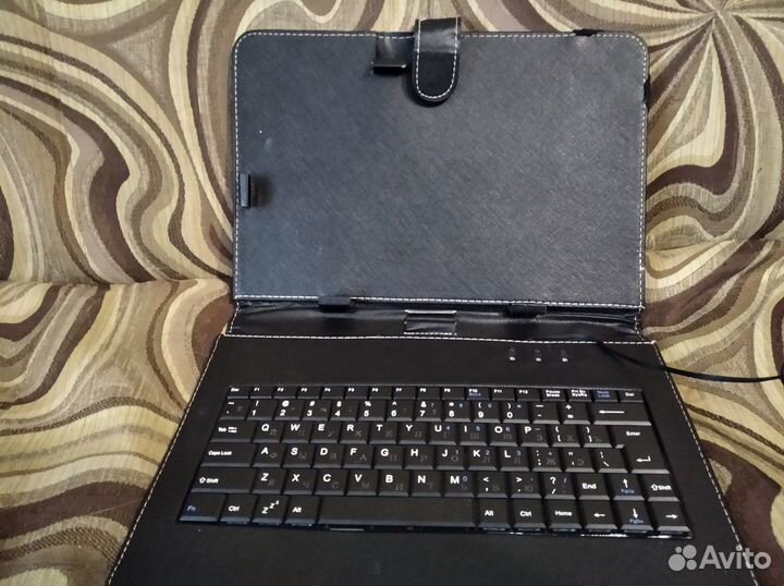 Планшет SAMSUNG Galaxy 10