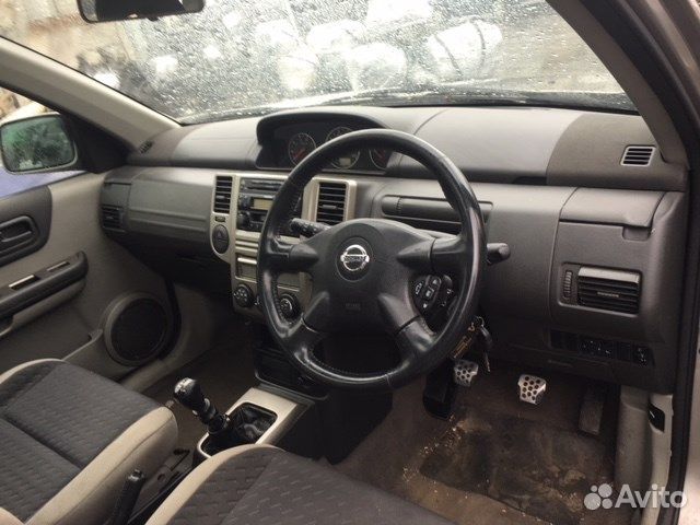Разбор на запчасти Nissan X-Trail (T30)