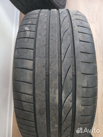 Bridgestone Potenza RE050A 235/40 R19 92Y