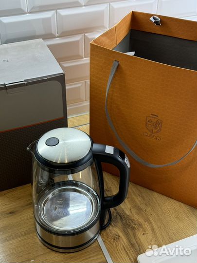 Чайник Bork K516