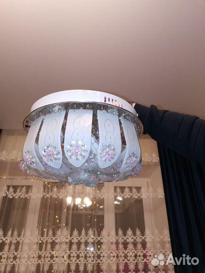 Люстра потолочная бу