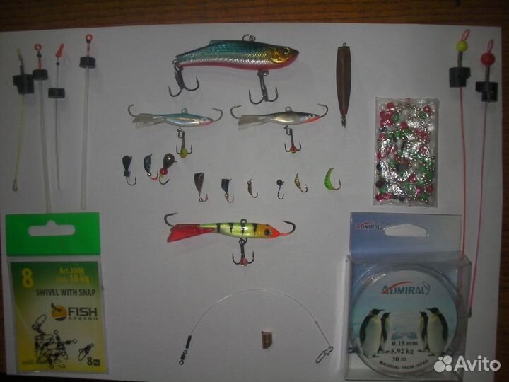 Продаю балансиры, раттлин, мормышки 4 комплекта