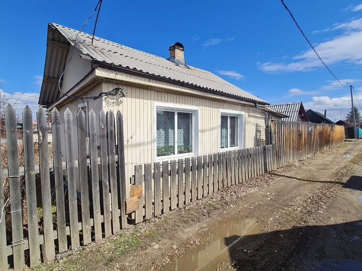 Дача 32 м² на участке 6 сот.