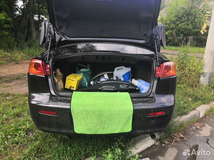 Оригинальный бампер lancer 10