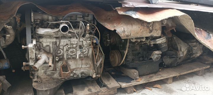 Двигатель с коробкой для иномарок