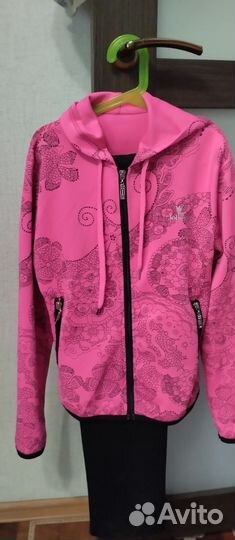 Спортивный костюм для девочки 146 152