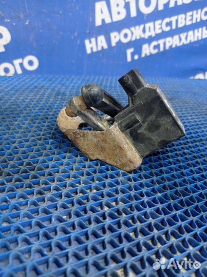 Датчик положения кузова Bmw E65 седан 2004