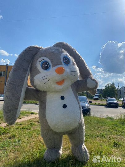 Продаю ростовые куклы Зайка,качество оригинал