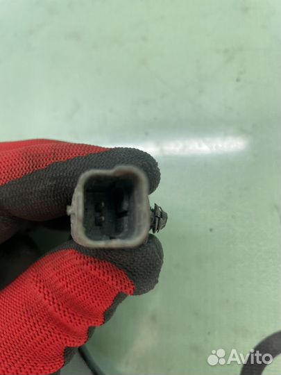 Датчик abs передний правый peugeot 308