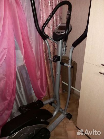 Эллиптический тренажер