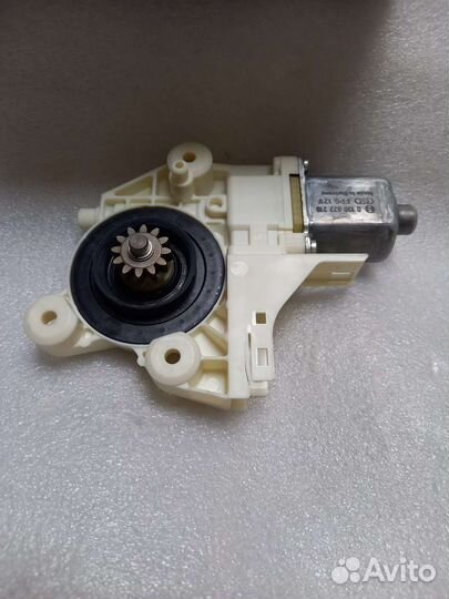 Модуль стеклоподъемника задний левый ford focus 2