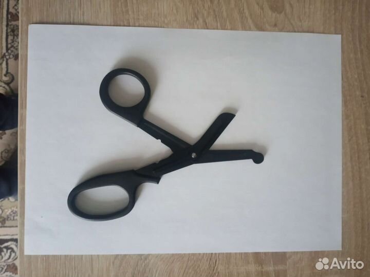 Ножницы медицинские тактические