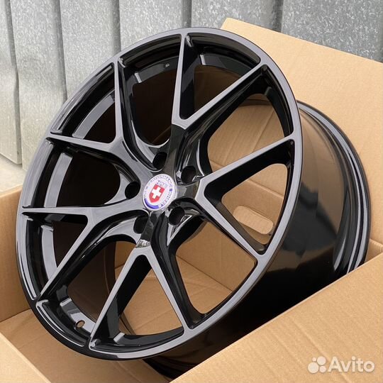 Литые диски HRE P101 R18 5x114,3 Black