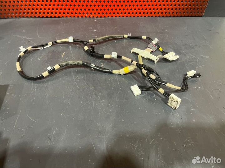 Жгут проводов Toyota Rav 4 XA50 2021